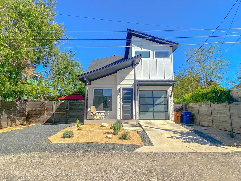 Primary Photo - 1208 Walnut Ave