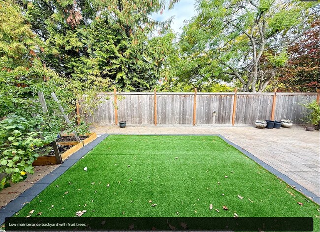 Building Photo - House For Rent In Sammamish