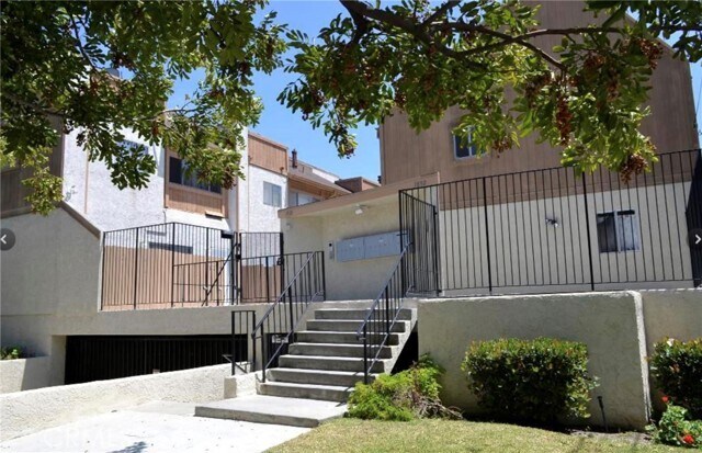 Foto del edificio - 1830 W 145th St