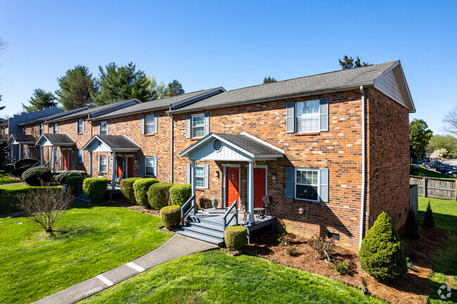 Building Photo - Bear Creek Apartments