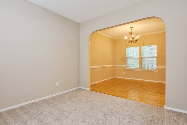 Foto del edificio - 5609 Enoree Ln