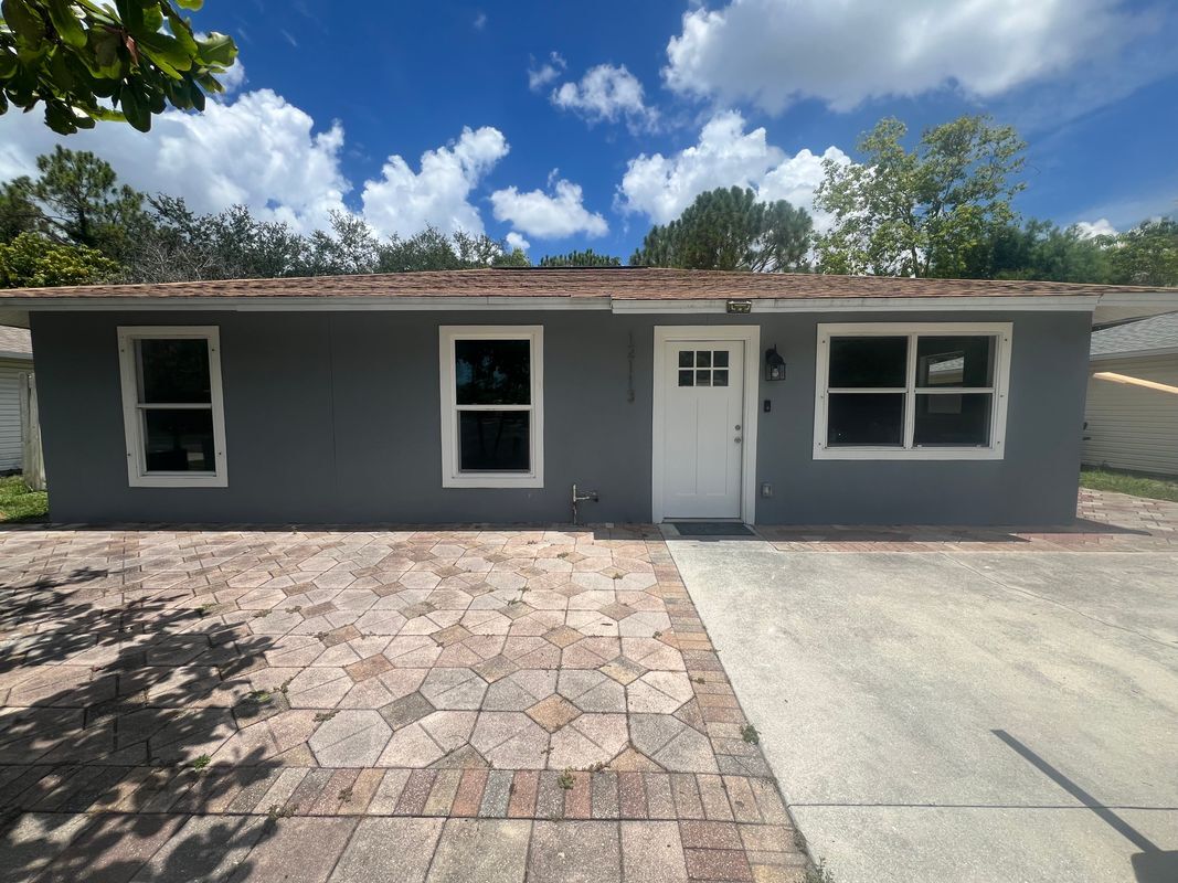 Foto principal - 12113 Fuller Ln