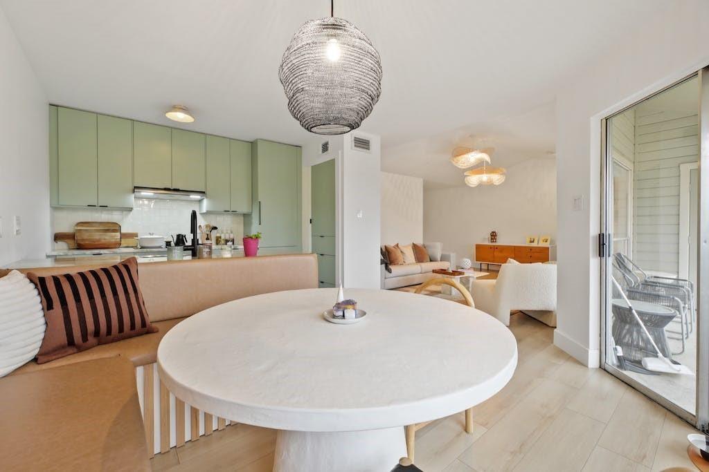 Foto principal - 2450 Wickersham Ln