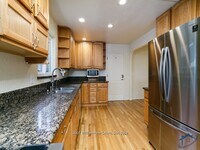 3661 Willowview Dr