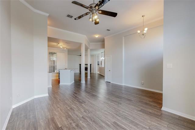Foto del edificio - 2728 Gull Lake Dr