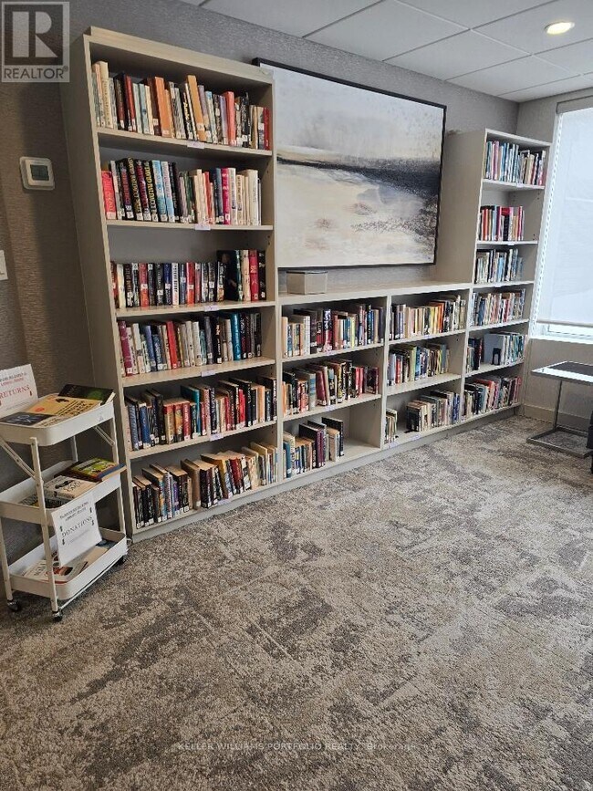 Photo du bâtiment - 30 Gloucester St