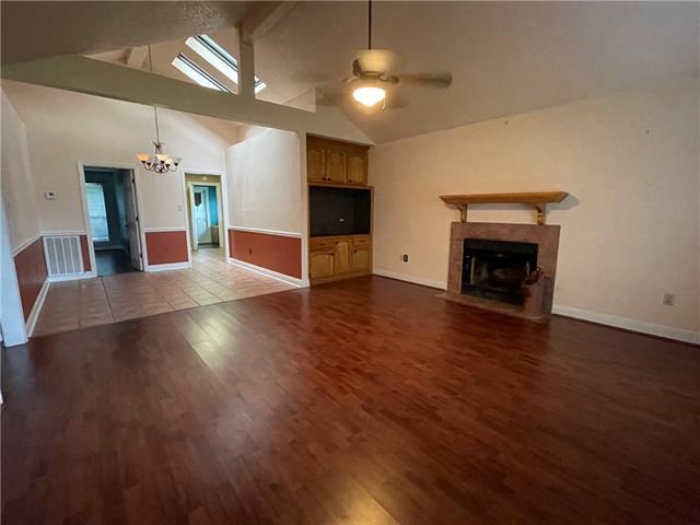 Building Photo - 17517 Avalon Terrace