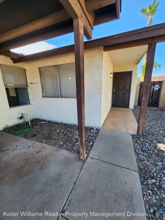 Building Photo - 3 br, 2 bath House - 1436 E El Parque 2115...