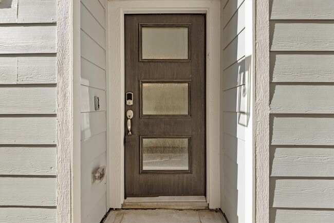 Building Photo - 1520 Parkland Oak Dr