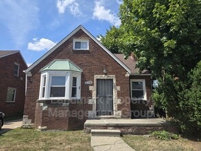 Building Photo - 10391 Roxbury St