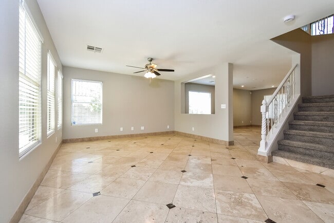 Foto del edificio - 8429 Shady Pines Dr