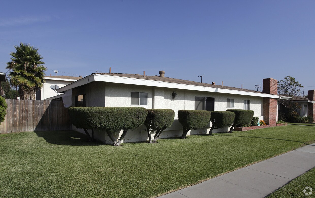 Foto del edificio - 3523 W Mungall Dr