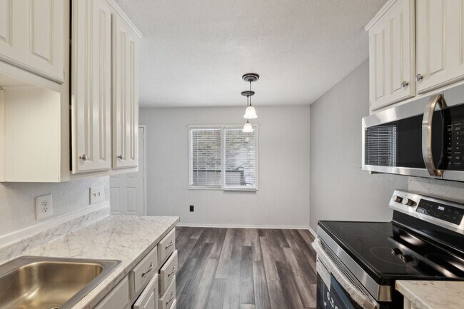 Building Photo - Charming 2BR Condo in Waco