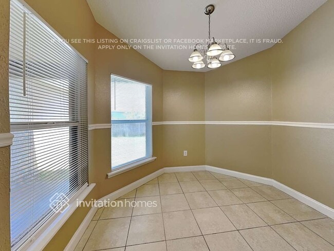Building Photo - 409 Blackbird Way