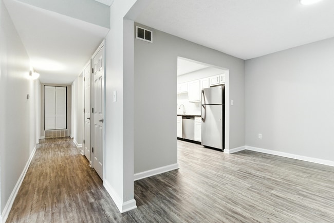 9400 Hurstbourne Park Blvd-28.jpg - The Rye Apartments