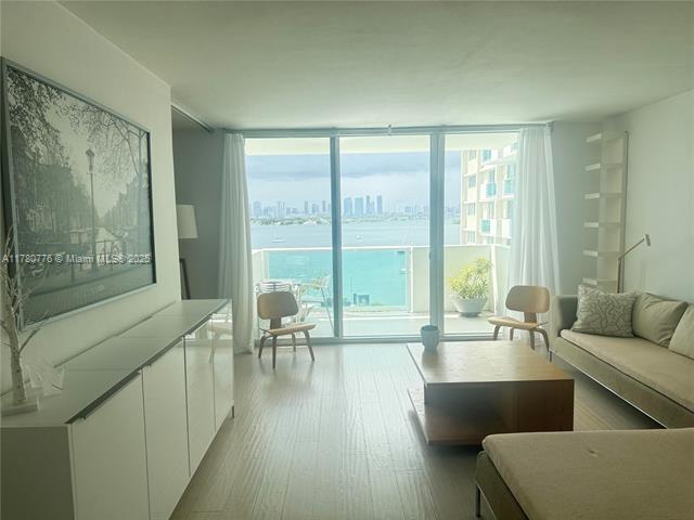 Foto del edificio - 1200 West Ave