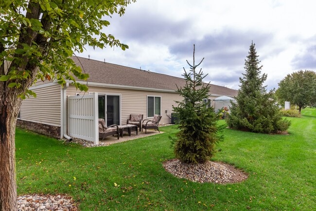 Foto del edificio - Redwood Cascade Township