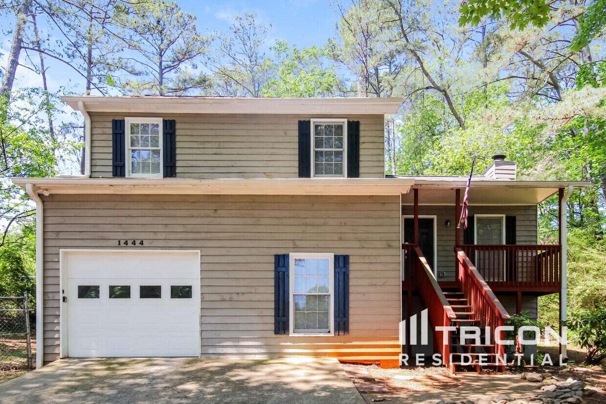Foto principal - 1444 Riverwood Ct