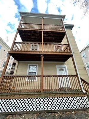 Building Photo - 50 Kirtland St