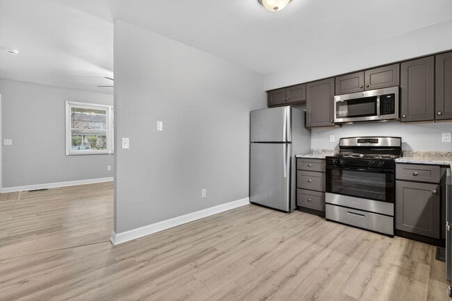 Foto del edificio - 115 Colonial Pkwy
