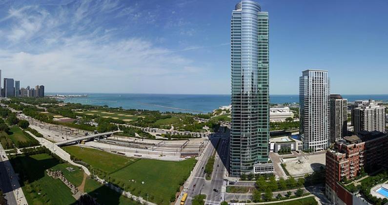Primary Photo - 1210 S Michigan Ave
