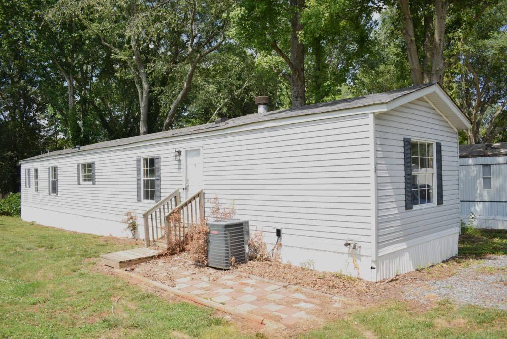 Building Photo - 109 Embert Ln