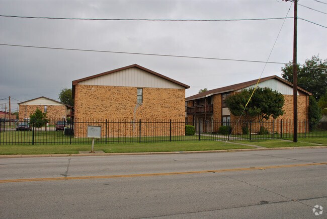 Foto del edificio - 1429 Pryor Pl