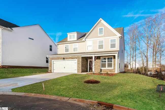Building Photo - 581 Hillpark Ln