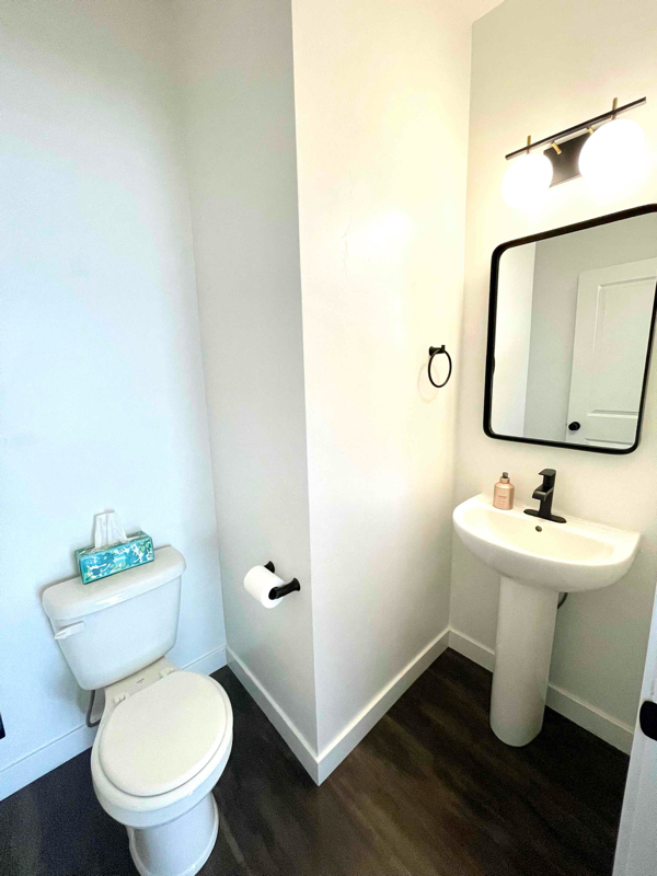 Foto del edificio - 1472 E Primrose Ln