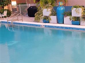 Foto del edificio - 26236 Hickory Blvd