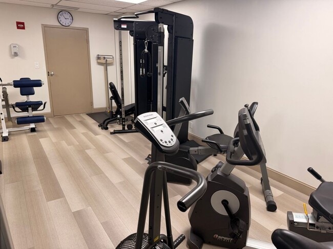 Building Photo - 2701 N Ocean Blvd