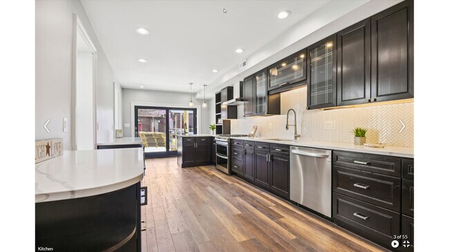 Kitchen - 675 Washington Blvd