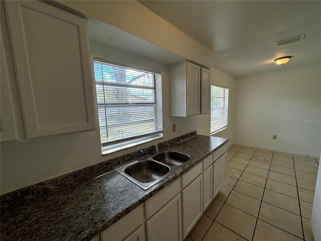 Building Photo - 4306 Georgetown Dr