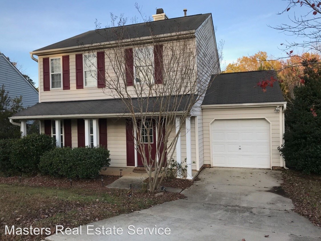 3 br, 2.5 bath House 136 Fairford House Rental in Holly Springs, NC