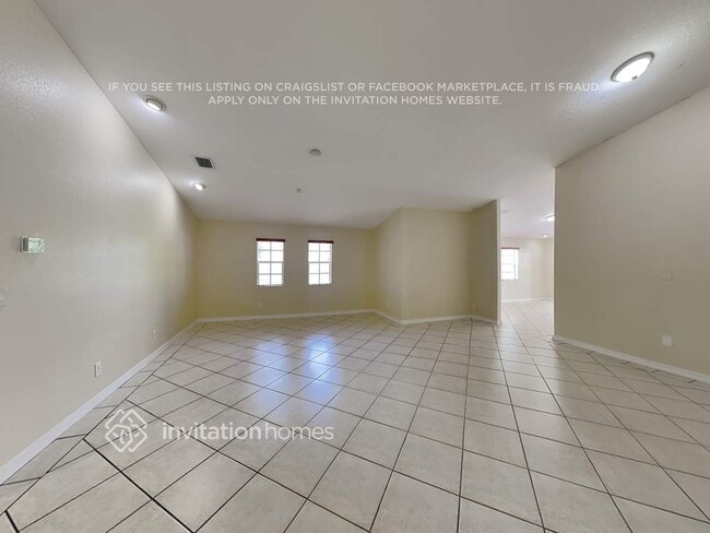 Foto del edificio - 14915 SW 139th Pl