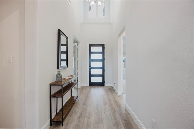 Foto del edificio - 3216 Creek Meadow Dr