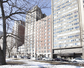 Building Photo - 2140 Lincoln Park