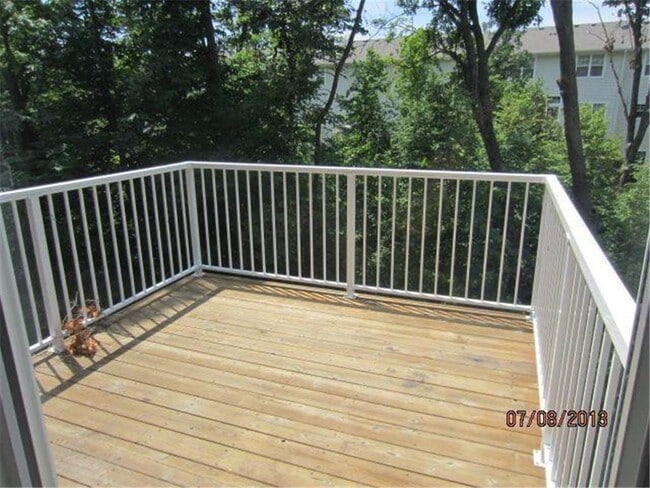 Building Photo - 5073 Dunkirk Pl N