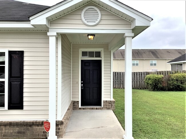 Building Photo - 30 Valley Oak Dr