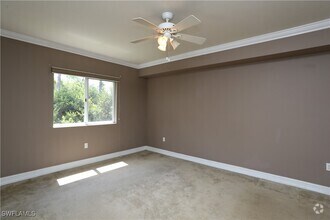 Building Photo - 7811 Regal Heron Cir