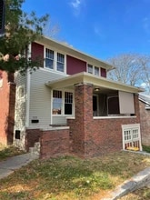 Building Photo - 222 S Rogers St