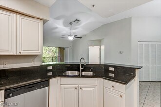 Building Photo - 8285 Ibis Club Dr