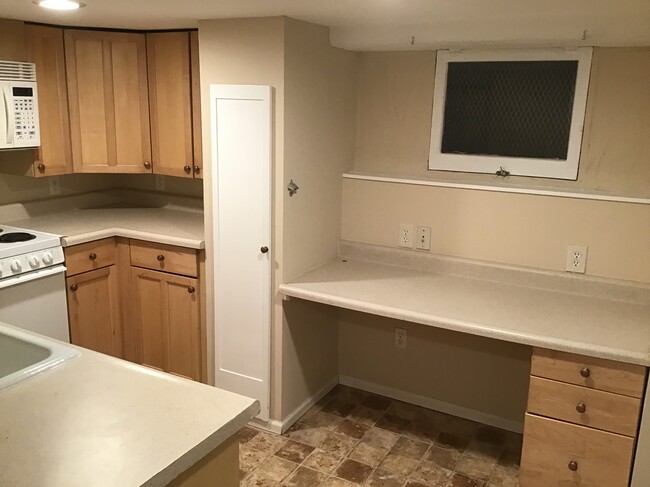 Foto del edificio - 912 N 67th St
