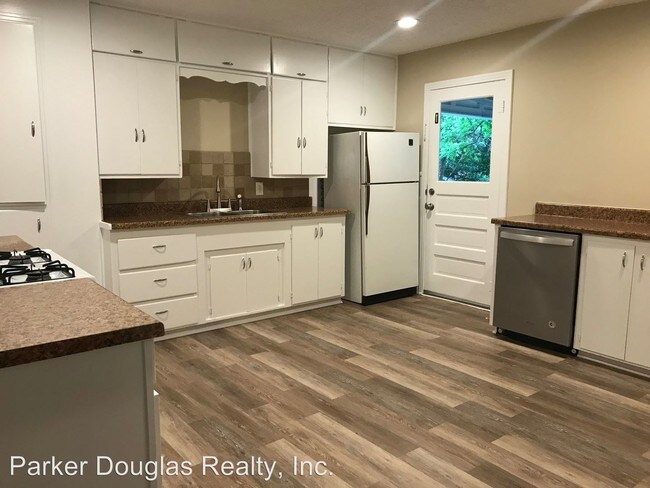 Building Photo - 3 br, 2 bath House - 1308 East Bankhead