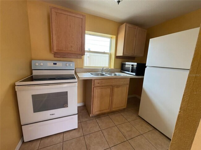 Foto del edificio - 1205 Ave I