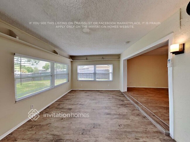 Building Photo - 2625 Orangewood Ct