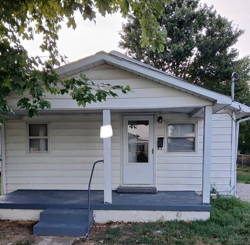 Primary Photo - 463 23rd St