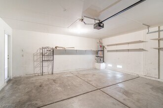 Building Photo - 3130 Meadow Flower Ave