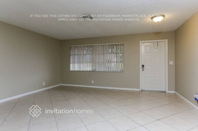 Foto del edificio - 11090 Glenwood Dr