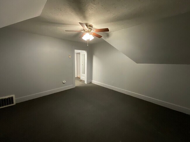 Foto del edificio - 211 5th St